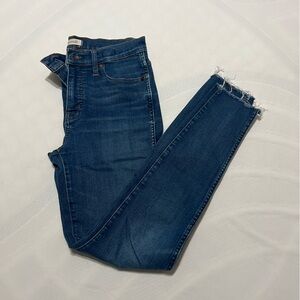 Dark Wash High Rise Skinny Jean